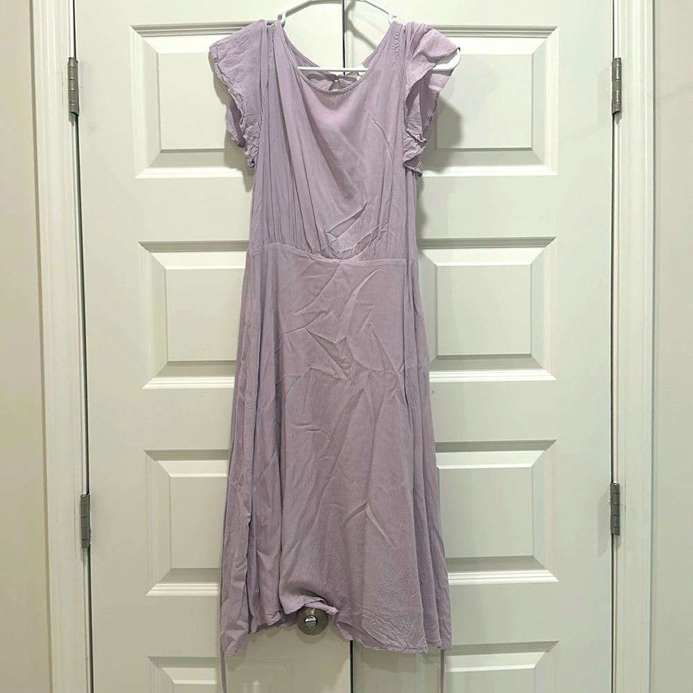 Pink blush lilac flutter sleeve dress size medium
